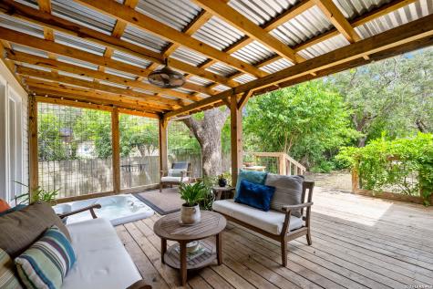 131 Larchmont Drive San Antonio TX 78209