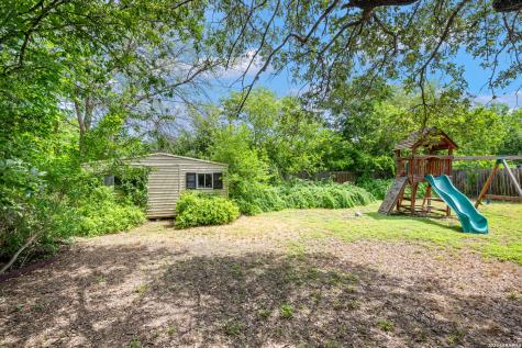 131 Larchmont Drive San Antonio TX 78209