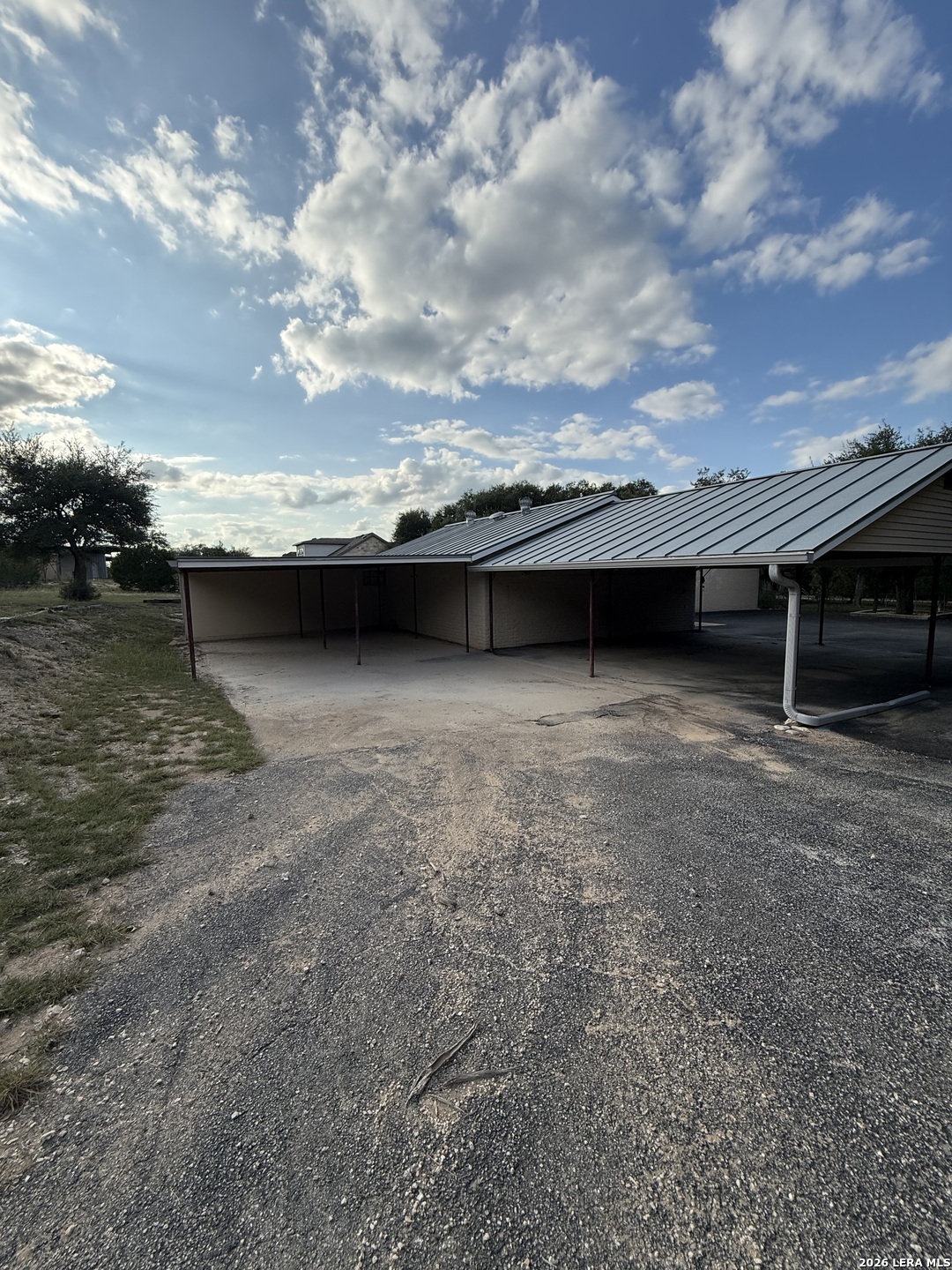207 Tracie Trail Lakehills TX 78063