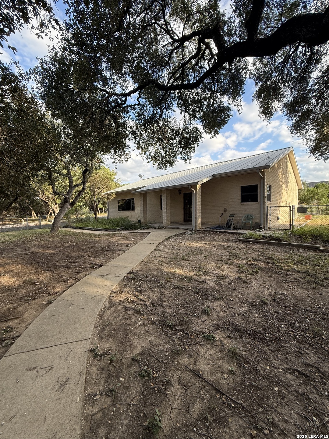 207 Tracie Trail Lakehills TX 78063