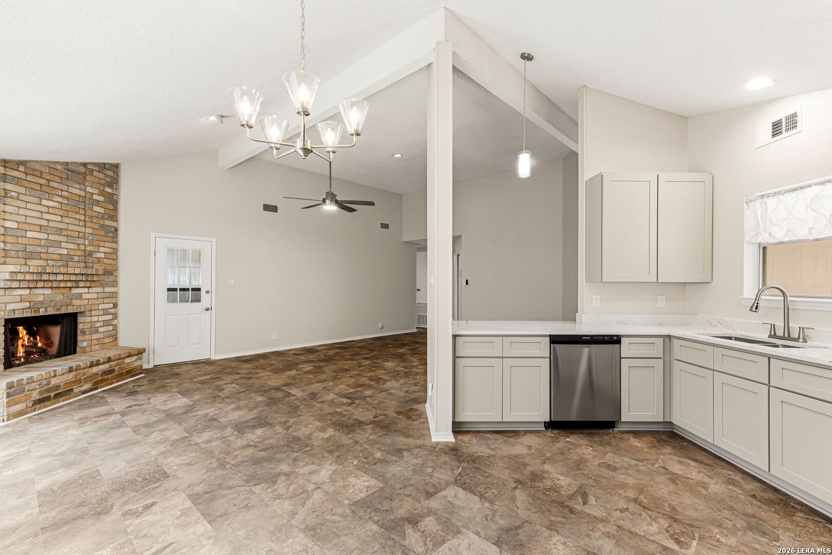 10907 Forest Farm Live Oak TX 78233