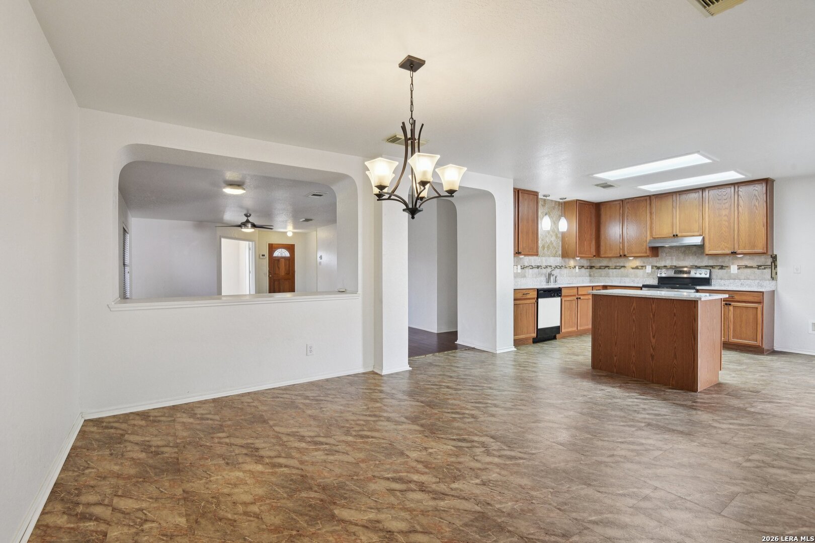 5015 Viking Coral San Antonio TX 78244