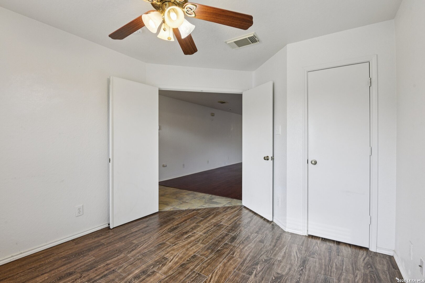 5015 Viking Coral San Antonio TX 78244
