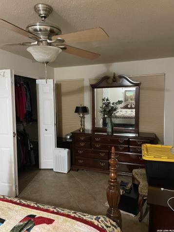 781 Lookout Drive Lakehills TX 78063