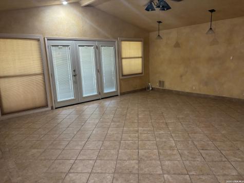781 Lookout Drive Lakehills TX 78063