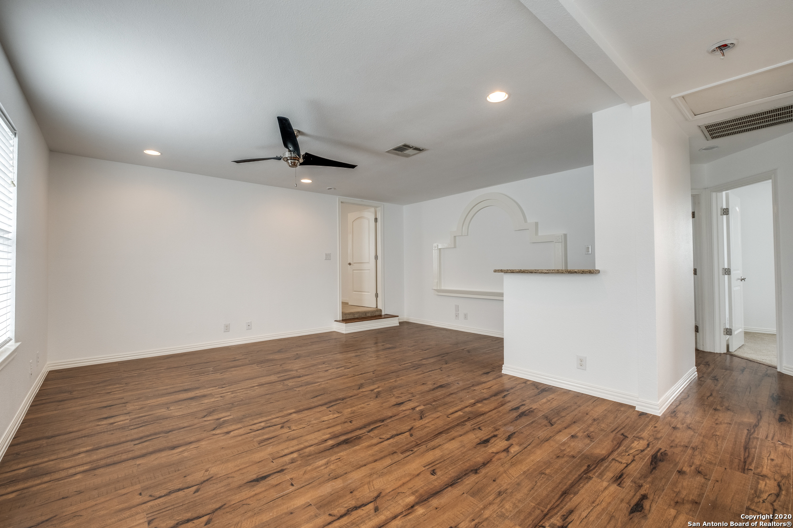 9235 Encino Village San Antonio TX 78250