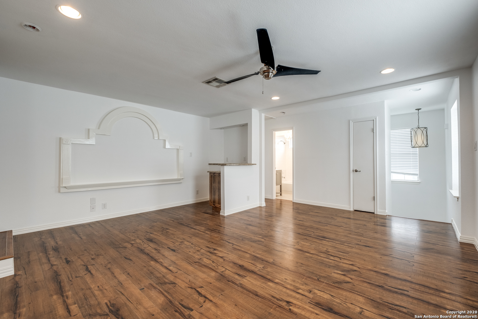 9235 Encino Village San Antonio TX 78250