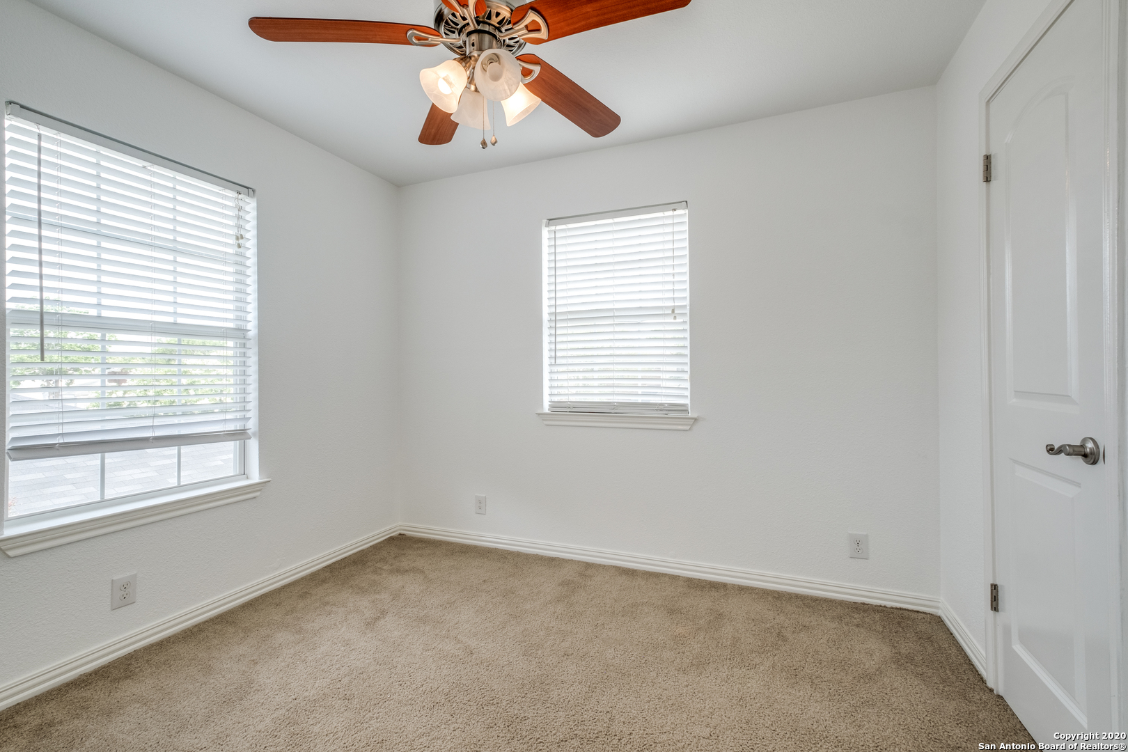 9235 Encino Village San Antonio TX 78250