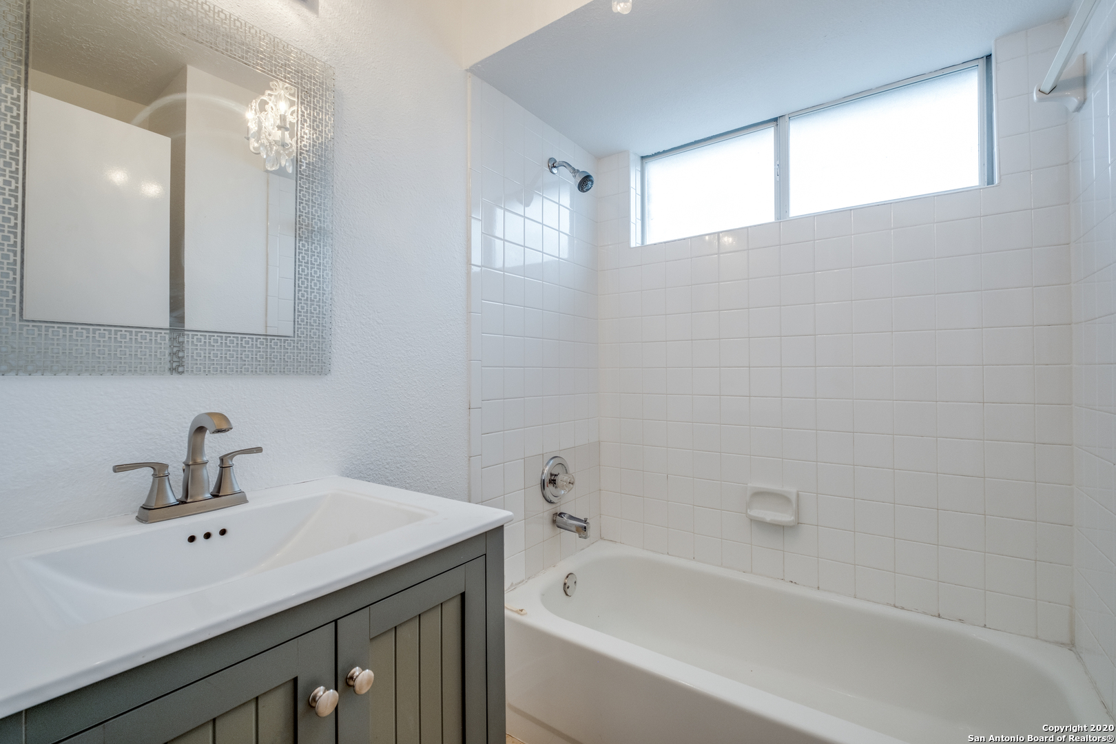 9235 Encino Village San Antonio TX 78250