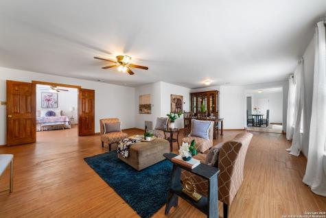 7514 Valley Trail San Antonio TX 78250