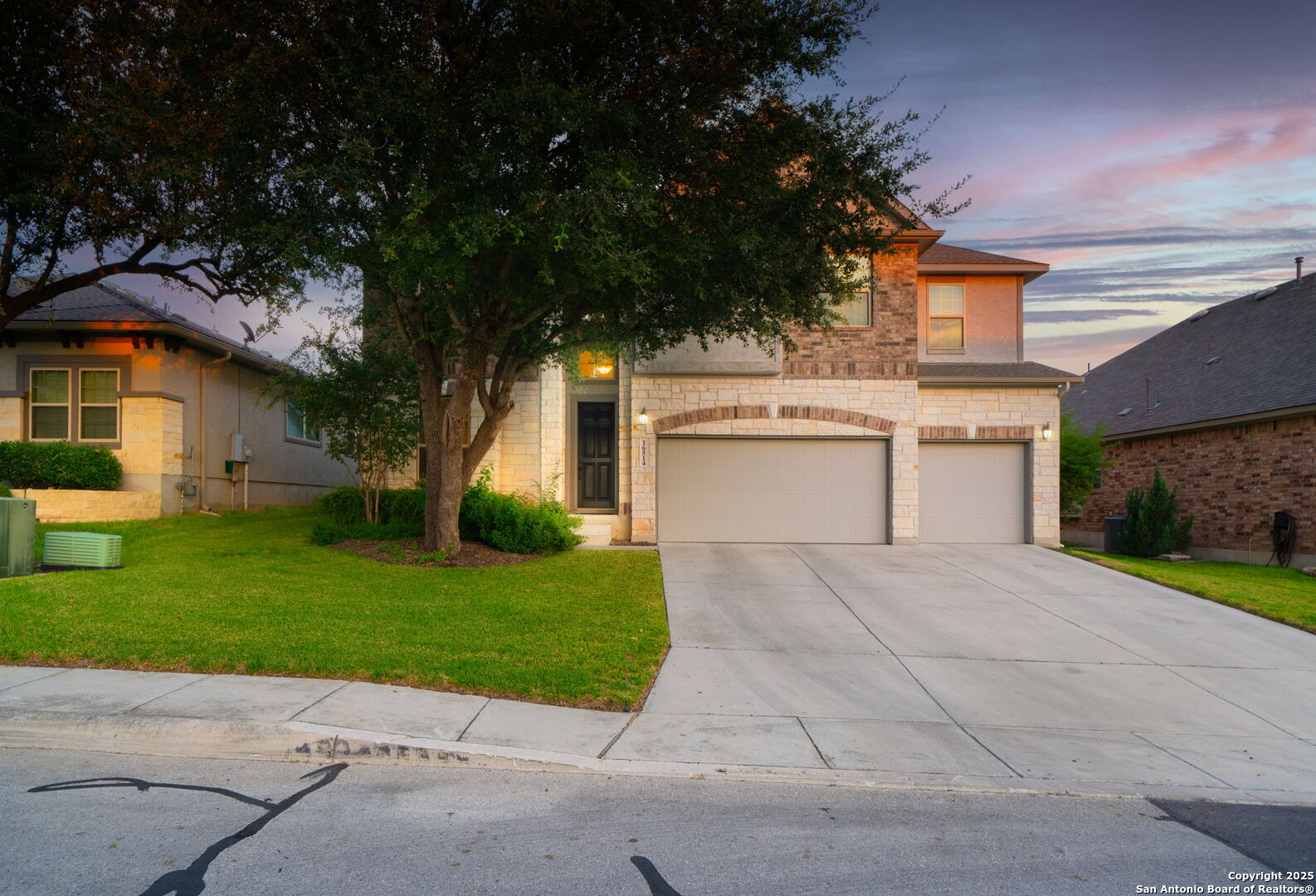 16514 Sierra Linda Helotes TX 78023