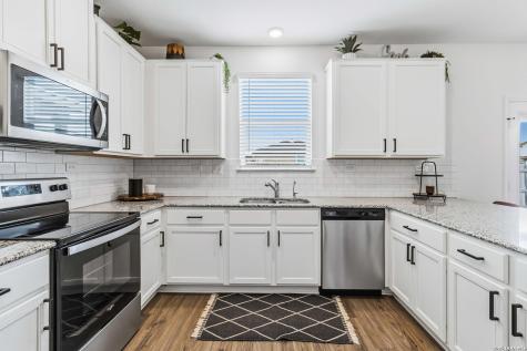 261 Deer Crest New Braunfels TX 78130