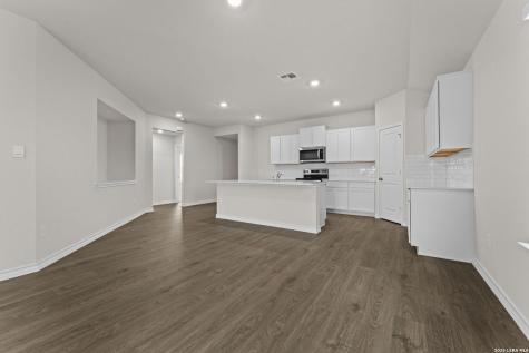 138 Lilli's Lane Comfort TX 78013