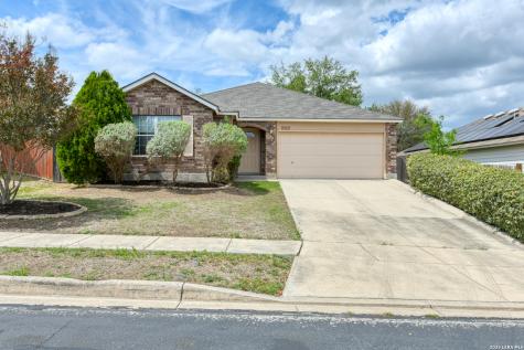 10123 Colt Crossing Converse TX 78109