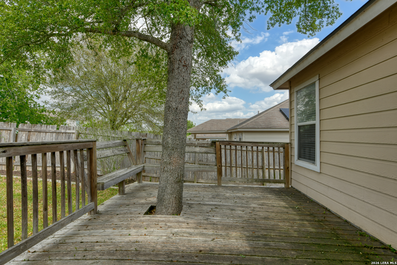 10123 Colt Crossing Converse TX 78109