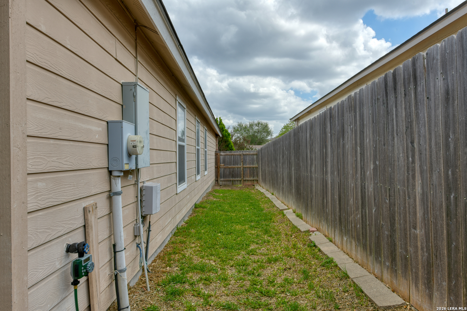 10123 Colt Crossing Converse TX 78109