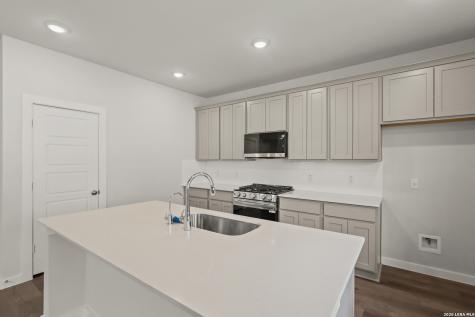 6534 Bufflehead Bend Leon Valley TX 78240