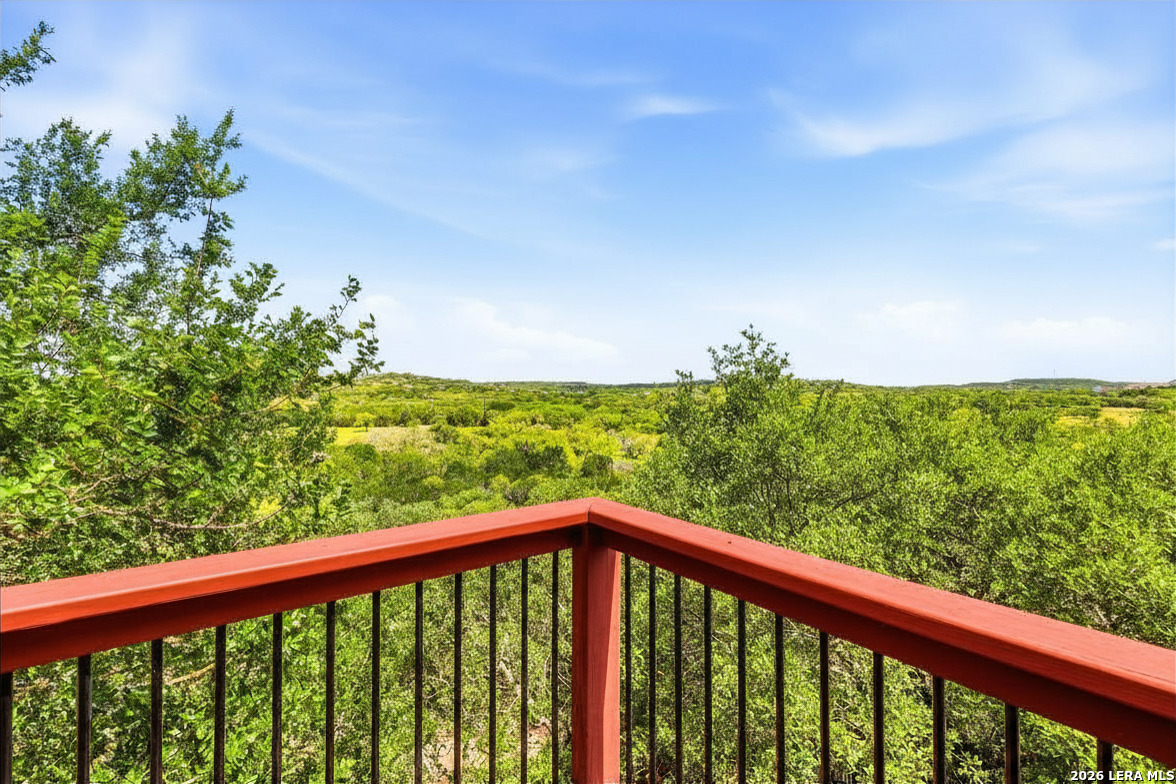 615 Sentry Hill San Antonio TX 78260
