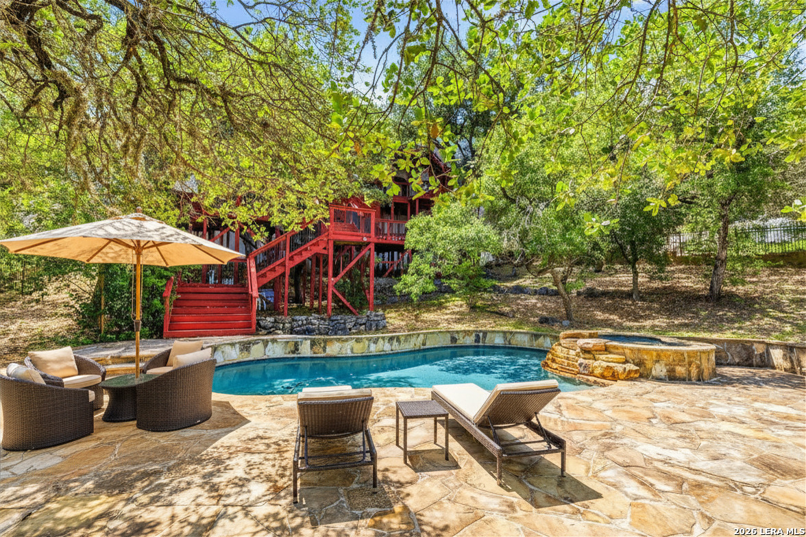 615 Sentry Hill San Antonio TX 78260