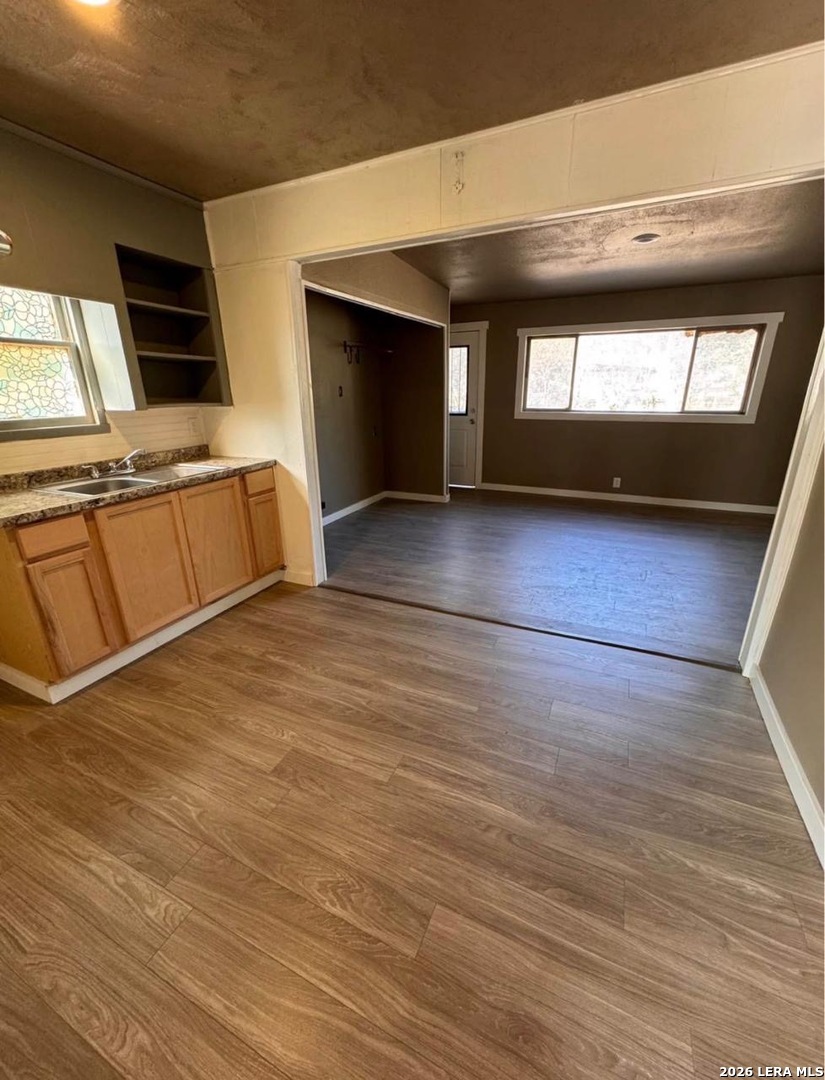 427 Cravens Avenue San Antonio TX 78223