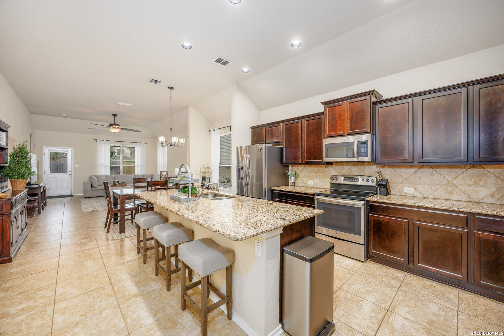 6710 Indian Lodge San Antonio TX 78253