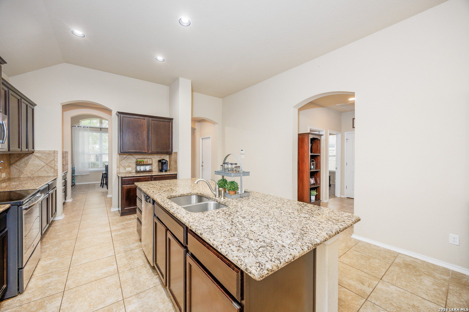 6710 Indian Lodge San Antonio TX 78253