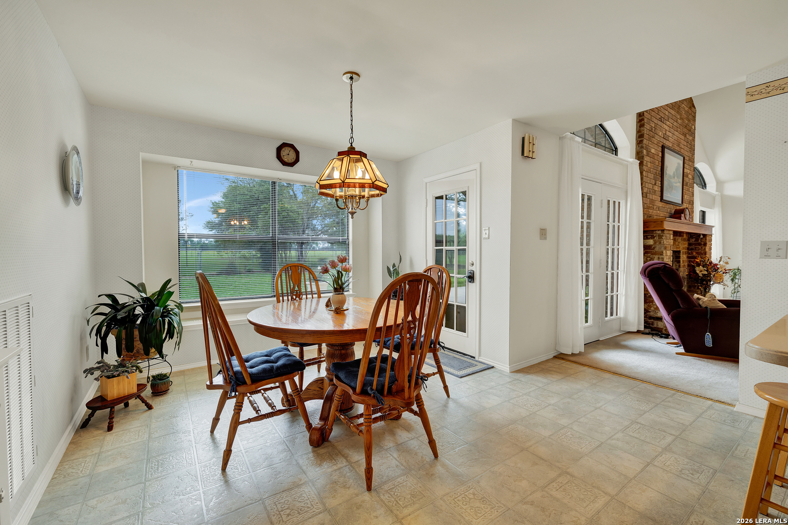 12737 Woman Hollering Road Schertz TX 78154