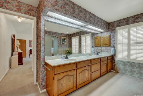 12737 Woman Hollering Road Schertz TX 78154