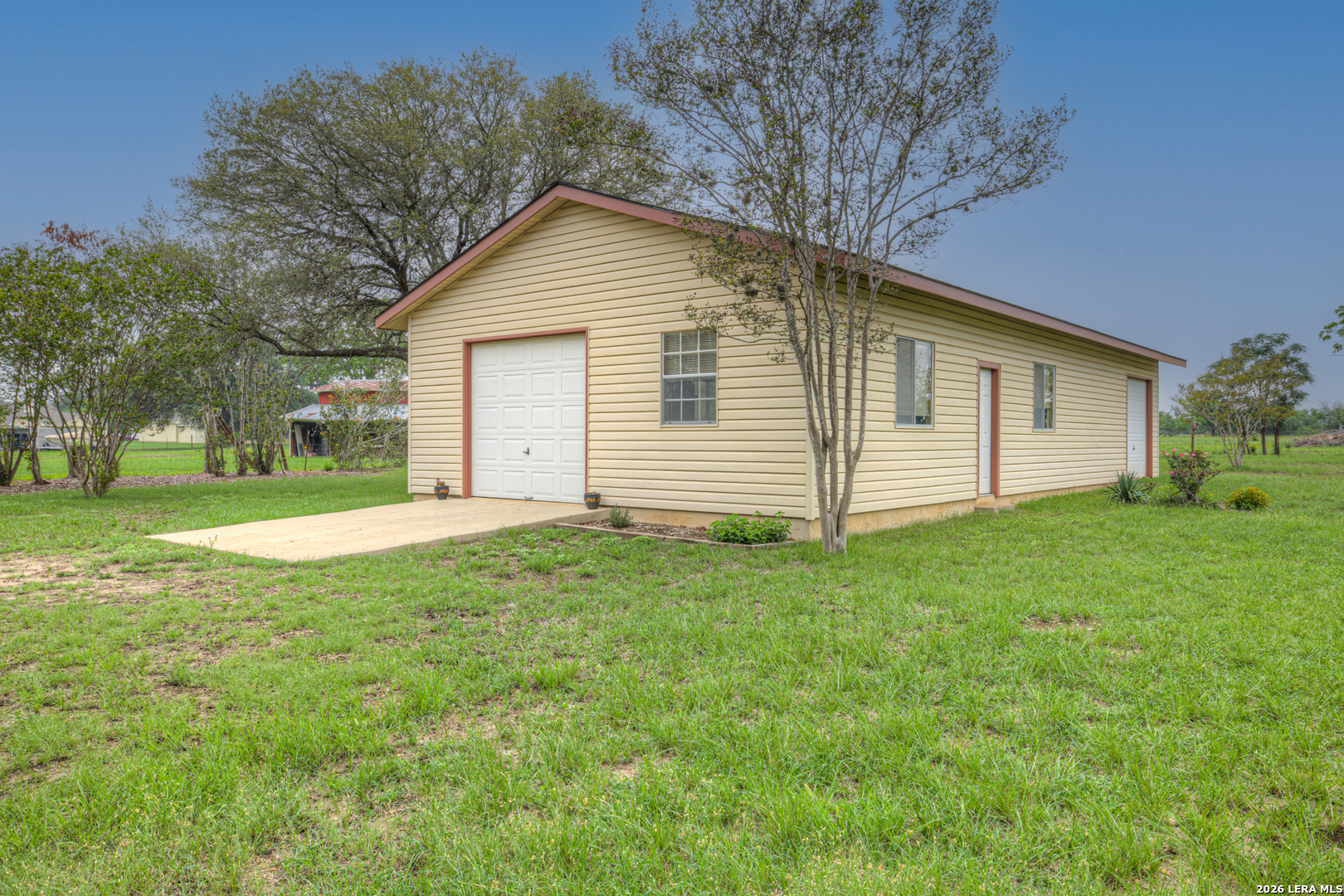 12737 Woman Hollering Road Schertz TX 78154