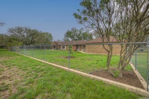 12737 Woman Hollering Road Schertz TX 78154
