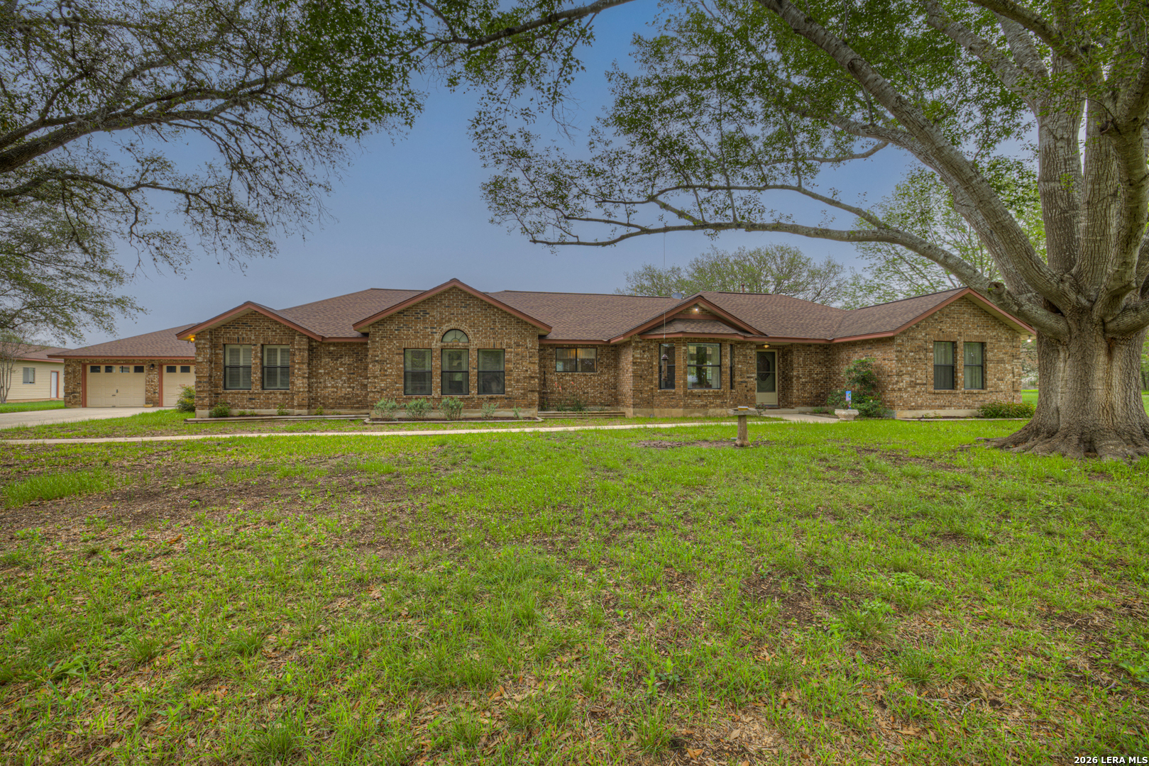 12737 Woman Hollering Road Schertz TX 78154