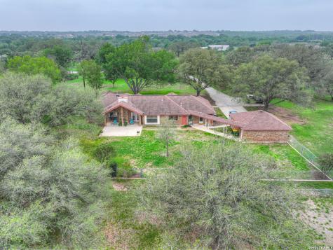 12737 Woman Hollering Road Schertz TX 78154