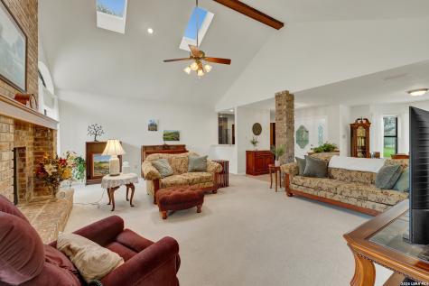 12737 Woman Hollering Road Schertz TX 78154