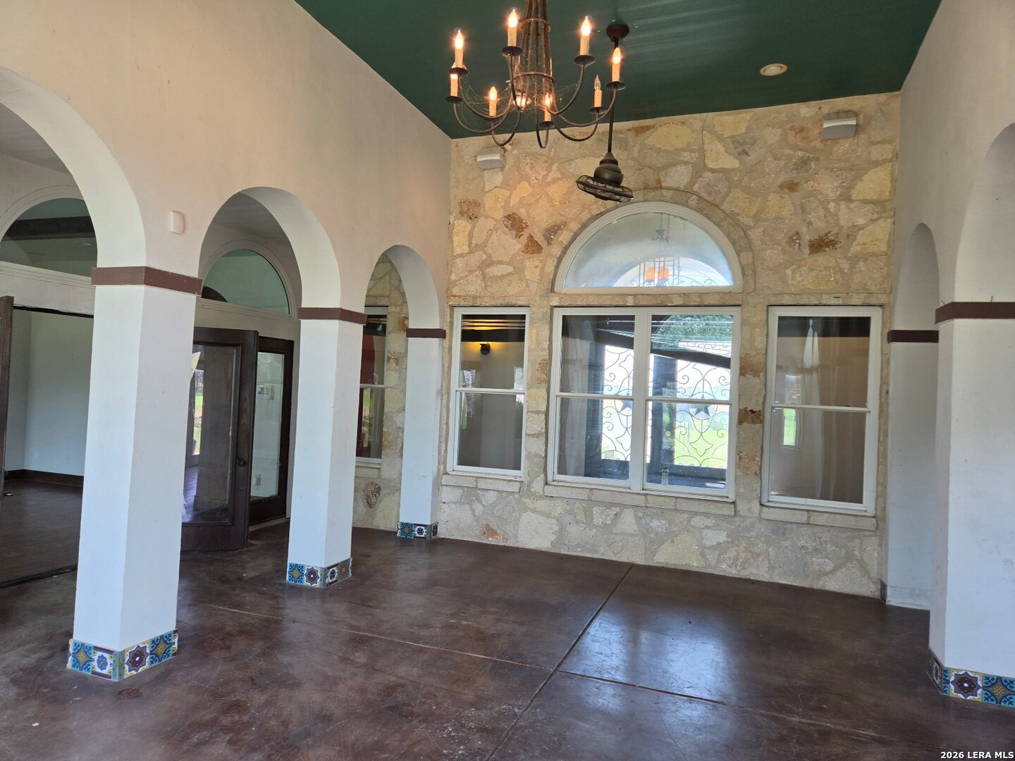 2270 County Road 306 Floresville TX 78114