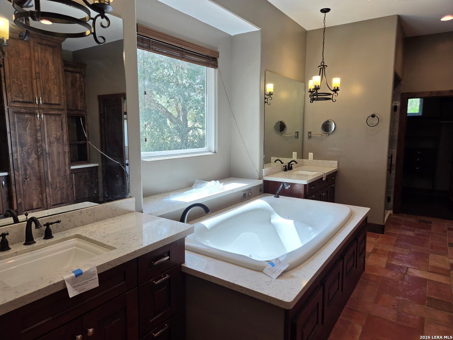 2270 County Road 306 Floresville TX 78114