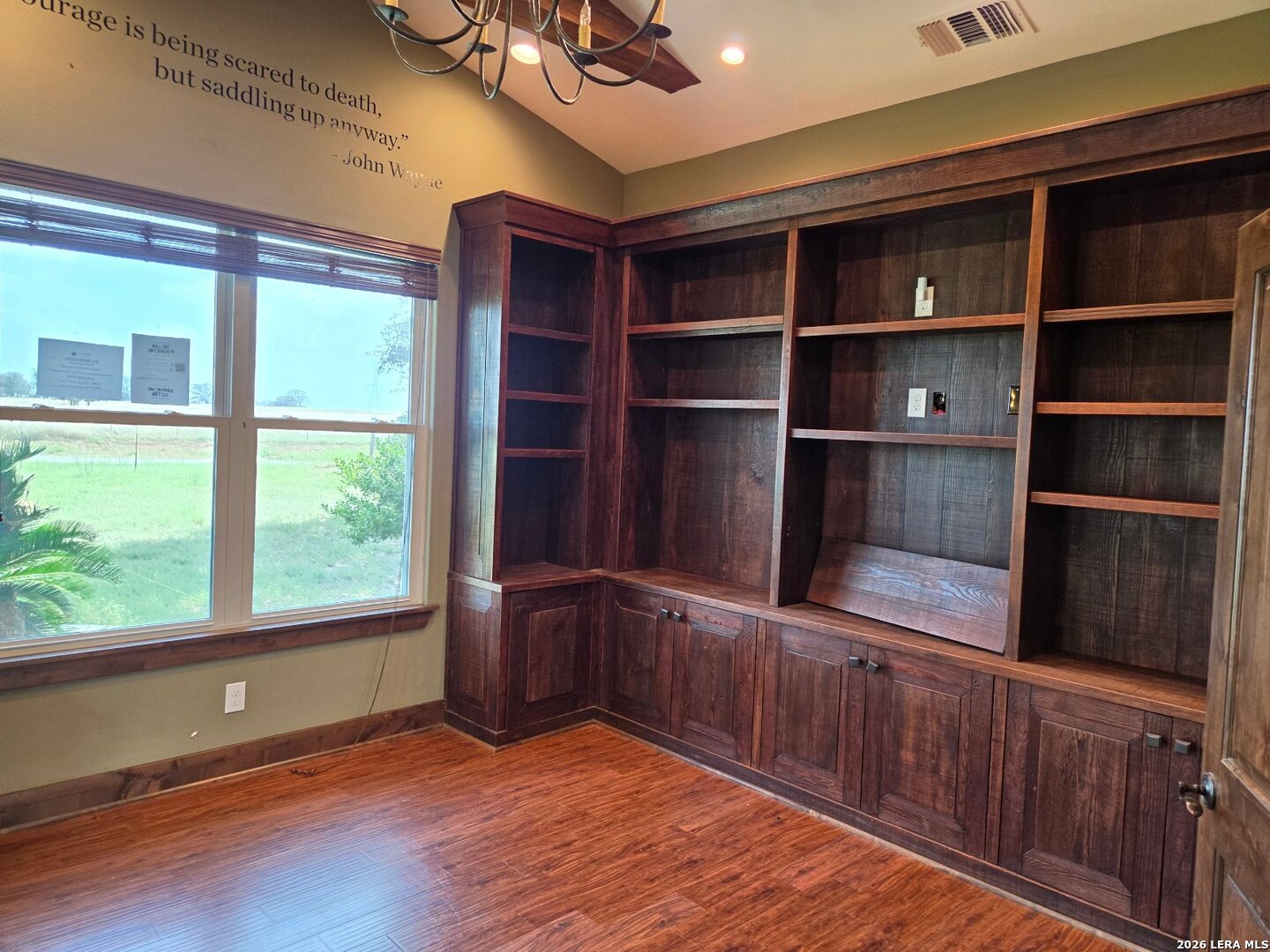 2270 County Road 306 Floresville TX 78114