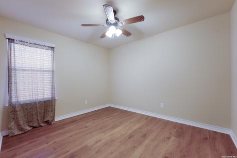 8018 Radiant Sunset San Antonio TX 78252