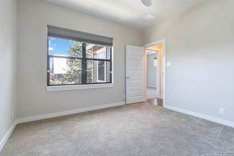 631 Burleson San Antonio TX 78202