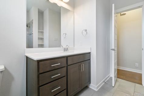 631 Burleson San Antonio TX 78202