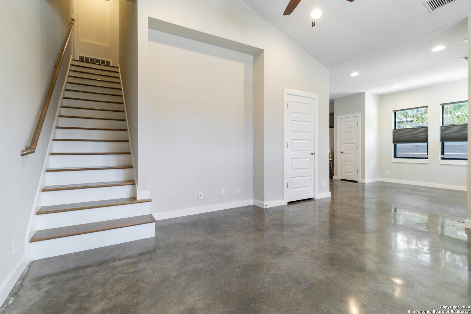 631 Burleson San Antonio TX 78202