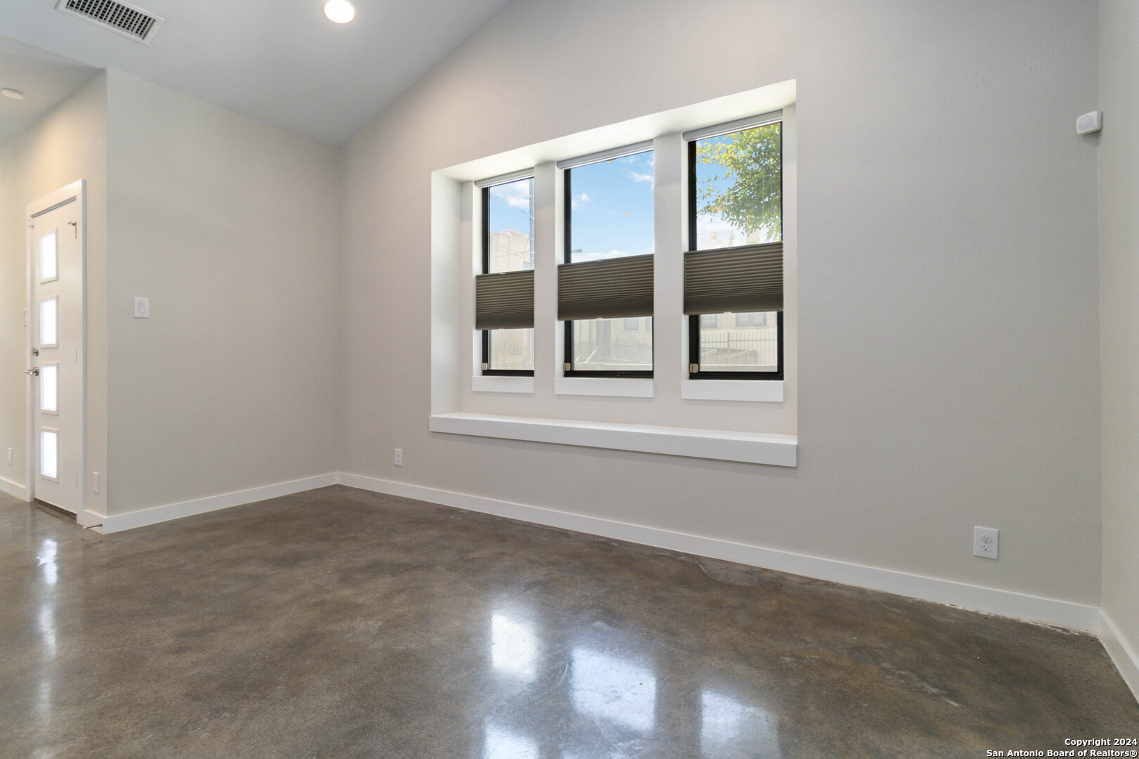 631 Burleson San Antonio TX 78202