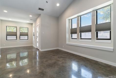 631 Burleson San Antonio TX 78202