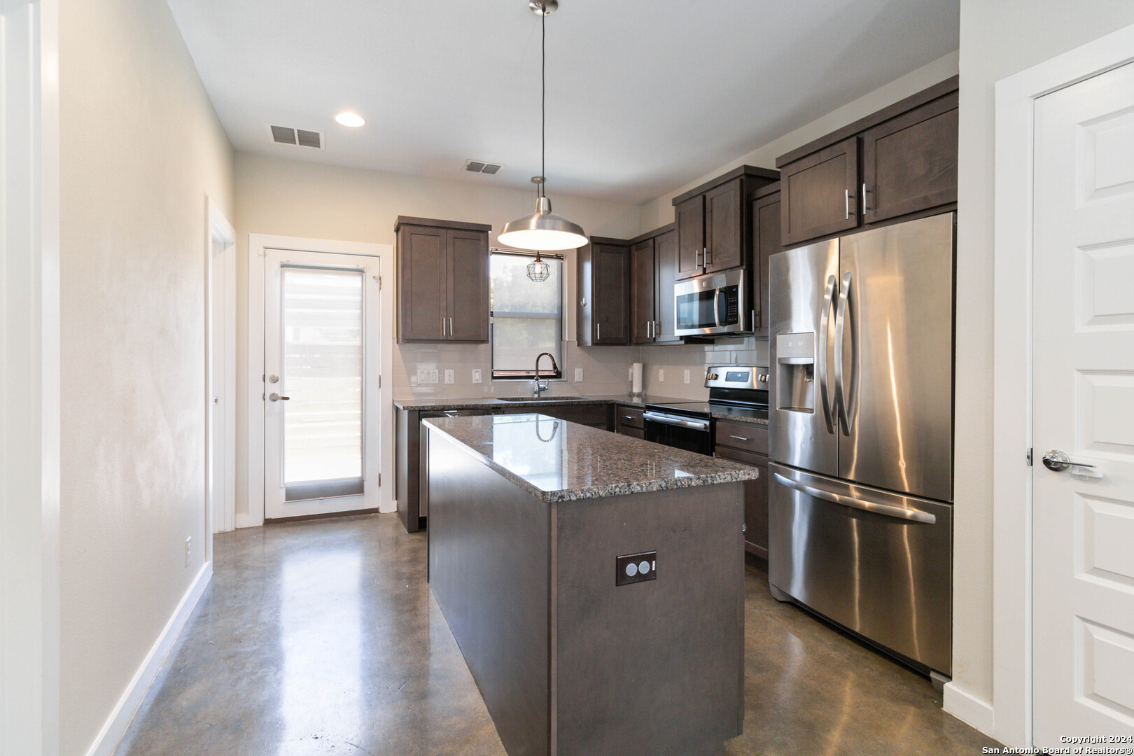 631 Burleson San Antonio TX 78202