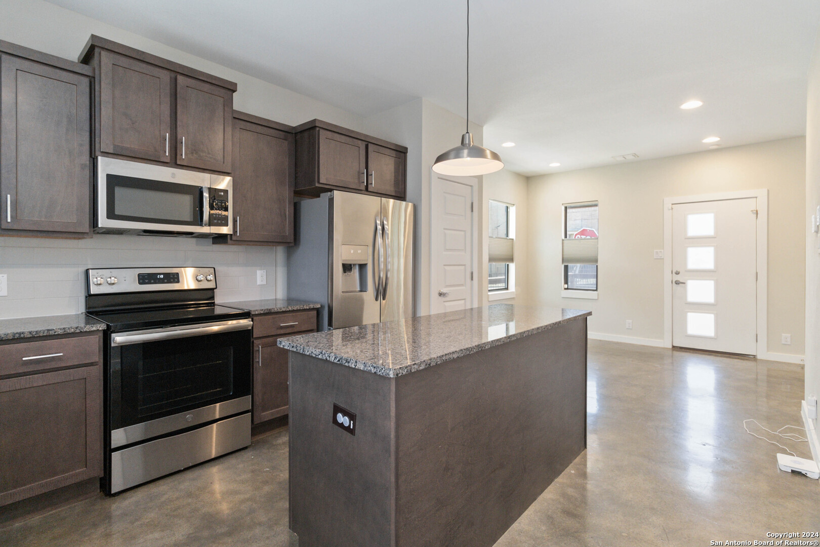 631 Burleson San Antonio TX 78202