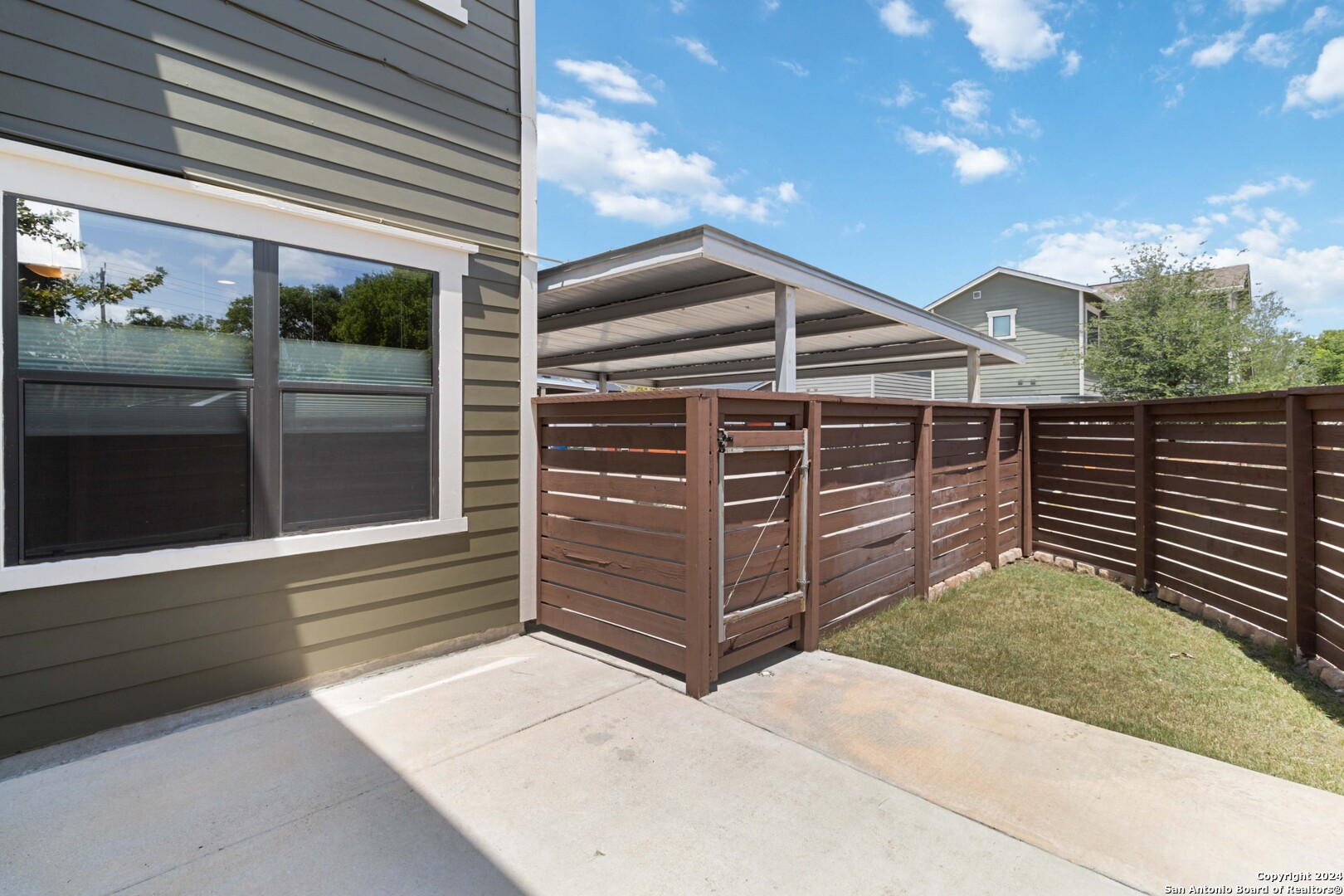 631 Burleson San Antonio TX 78202