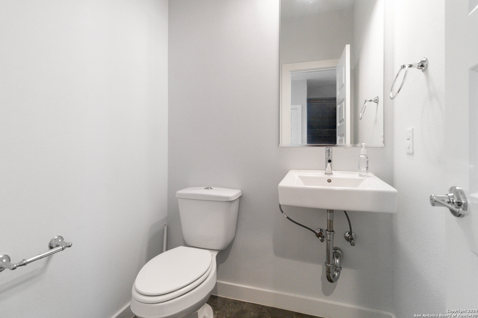 631 Burleson San Antonio TX 78202