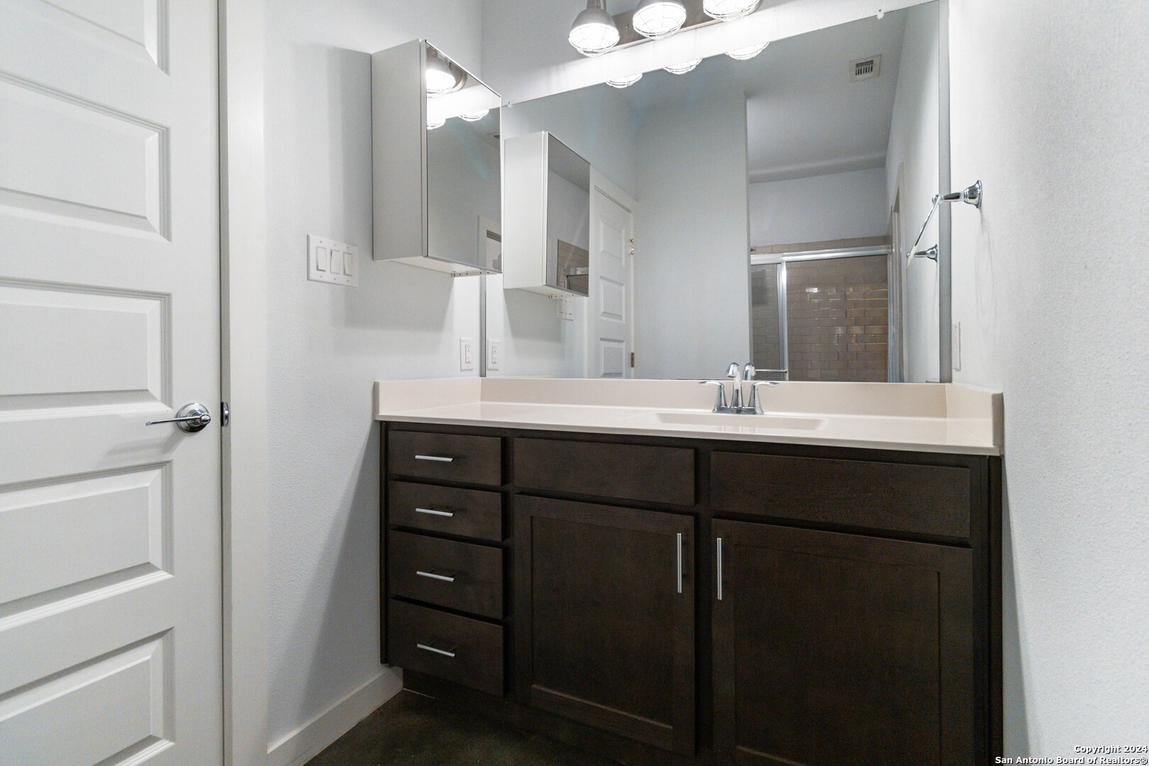 631 Burleson San Antonio TX 78202