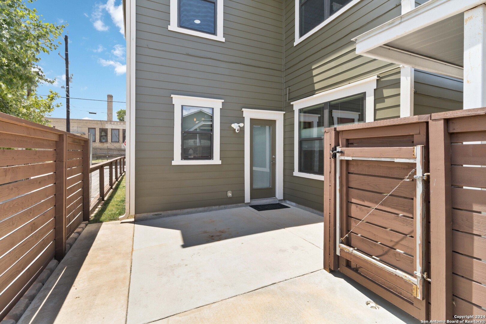 631 Burleson San Antonio TX 78202