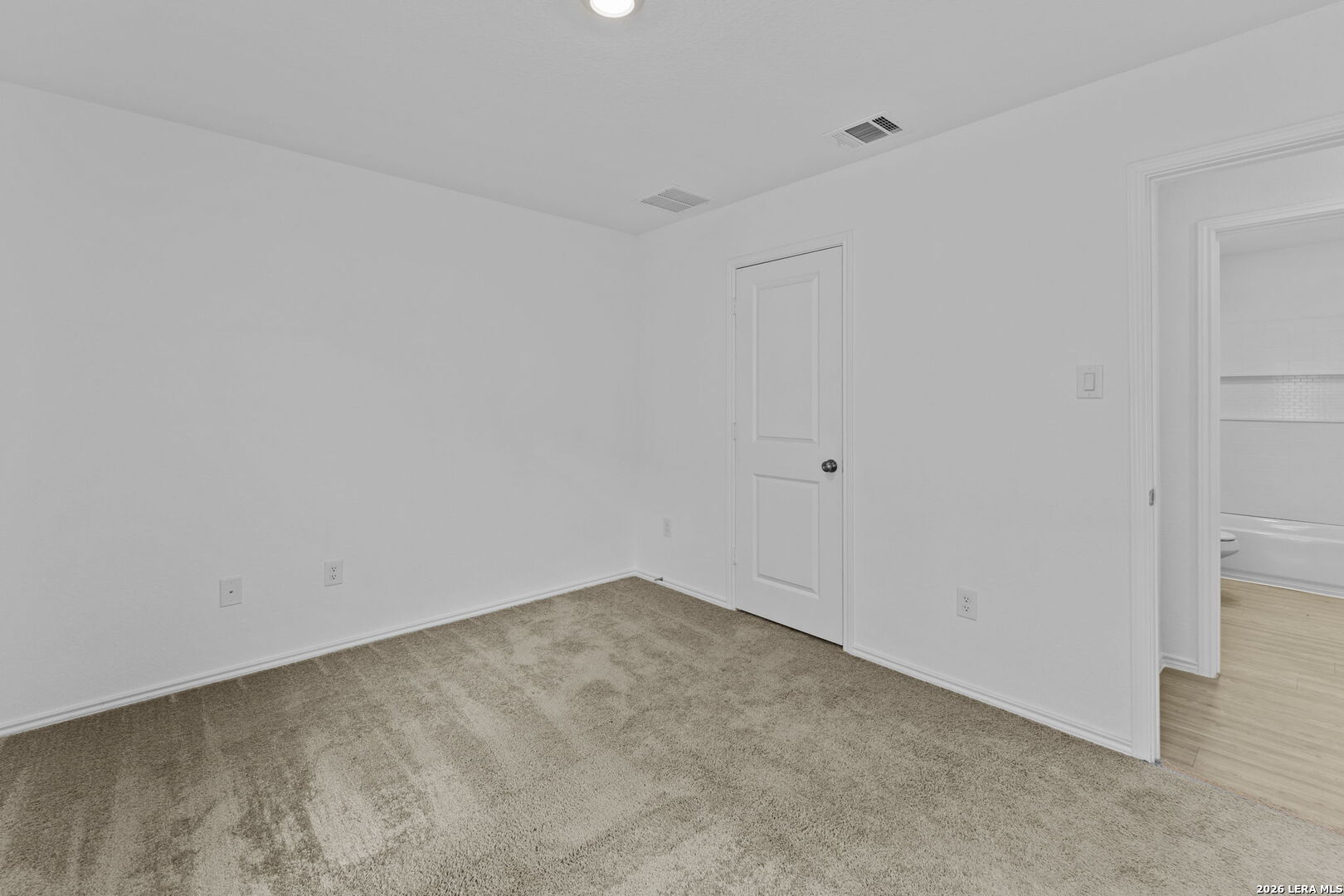 1007 Landon Ridge San Antonio TX 78245