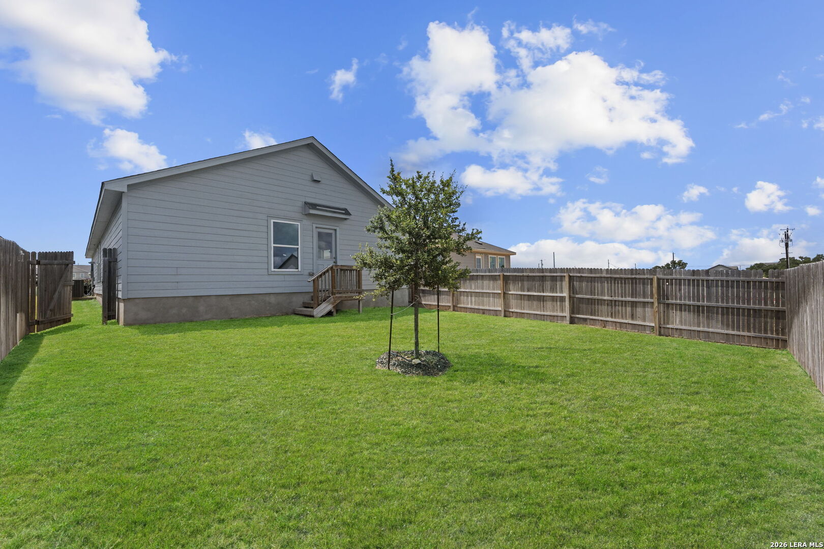1007 Landon Ridge San Antonio TX 78245